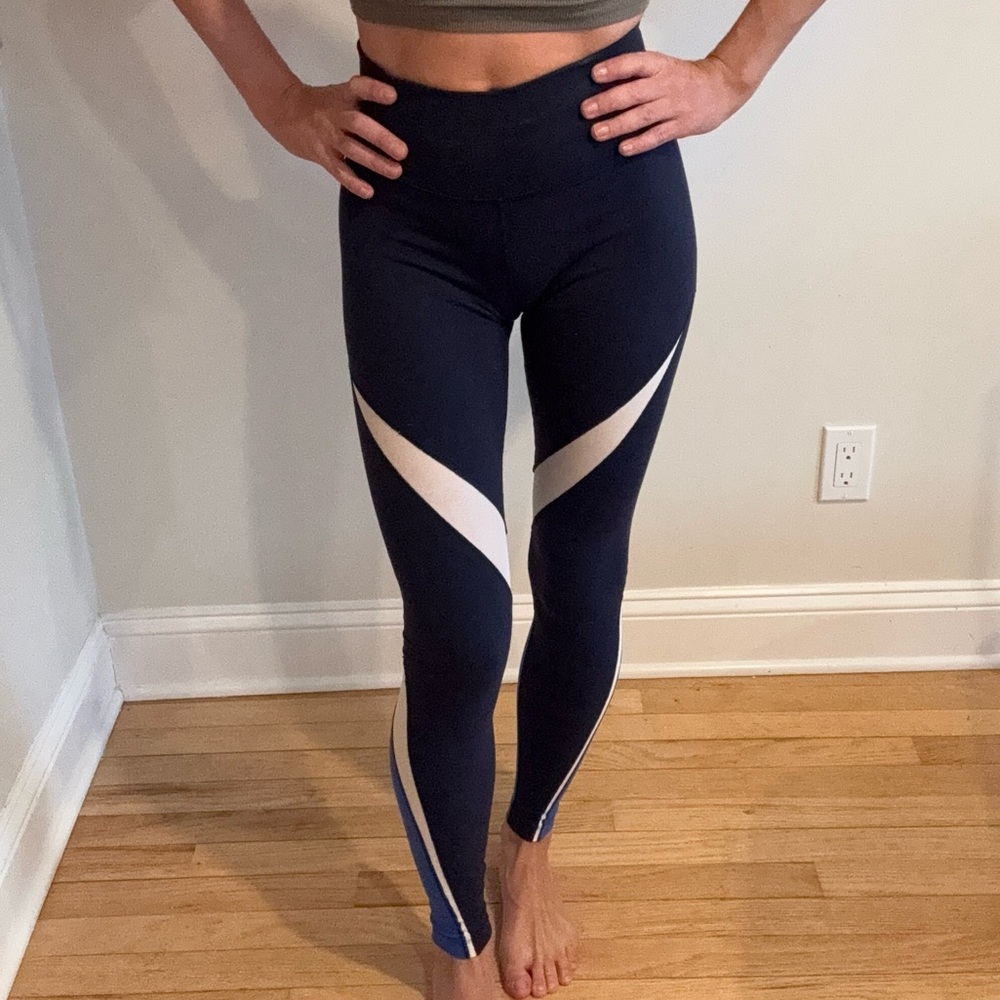 Nike leggings with mesh detailing